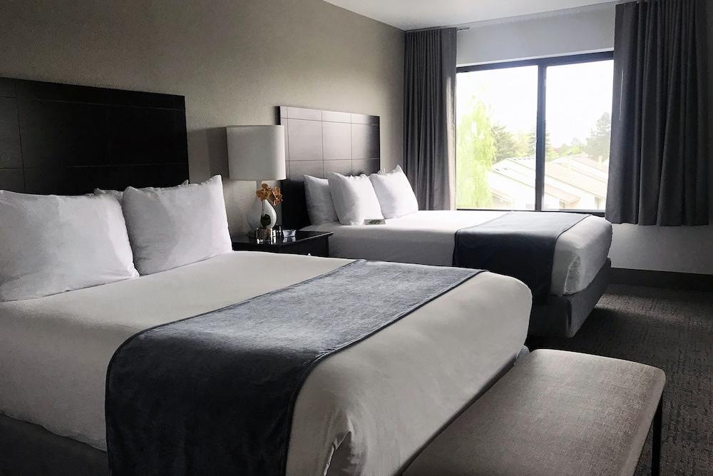 Oxford Suites Portland - Jantzen Beach Exteriör bild