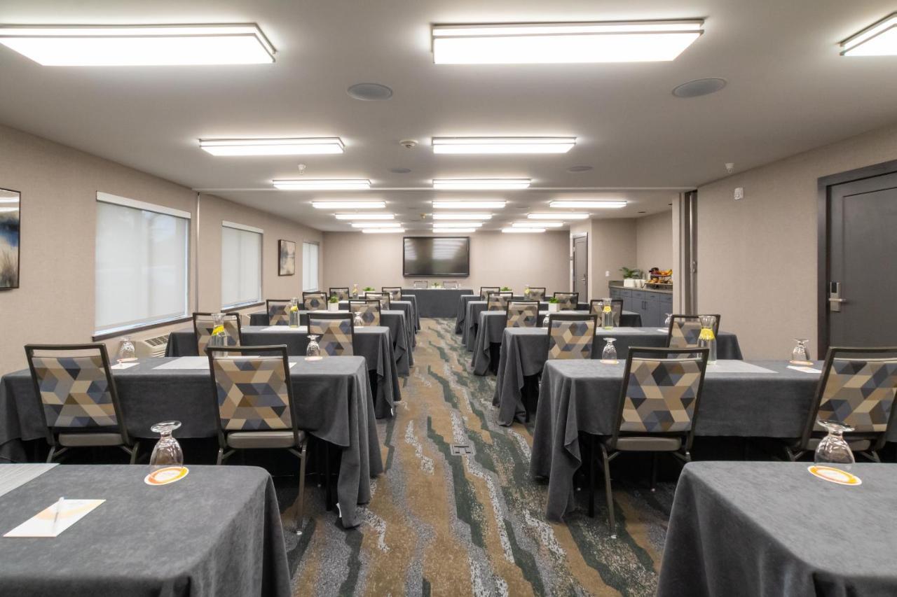 Oxford Suites Portland - Jantzen Beach Exteriör bild