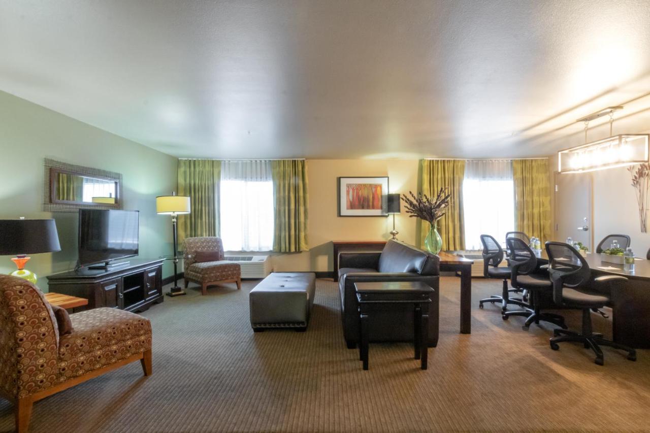 Oxford Suites Portland - Jantzen Beach Exteriör bild