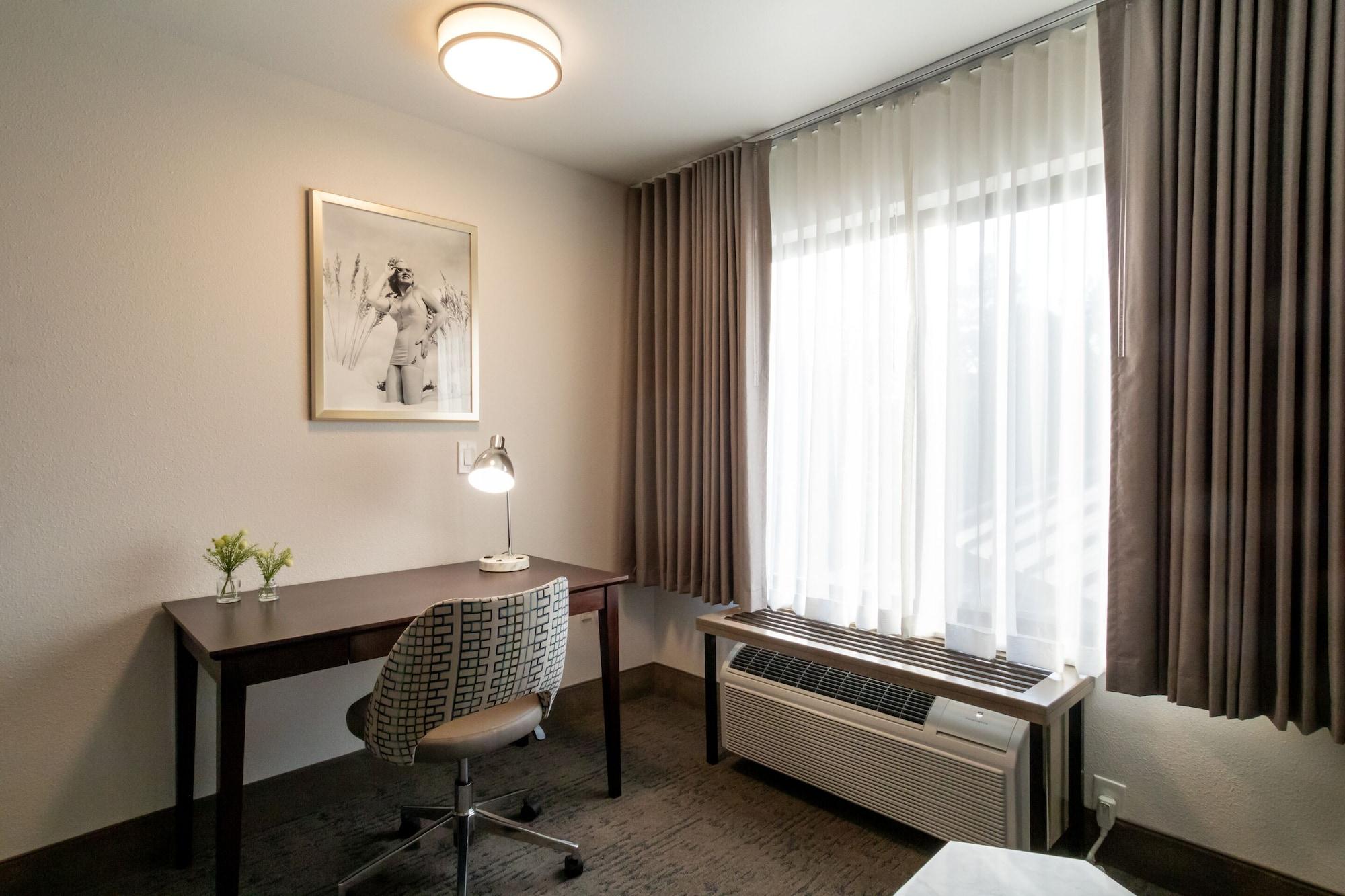 Oxford Suites Portland - Jantzen Beach Exteriör bild