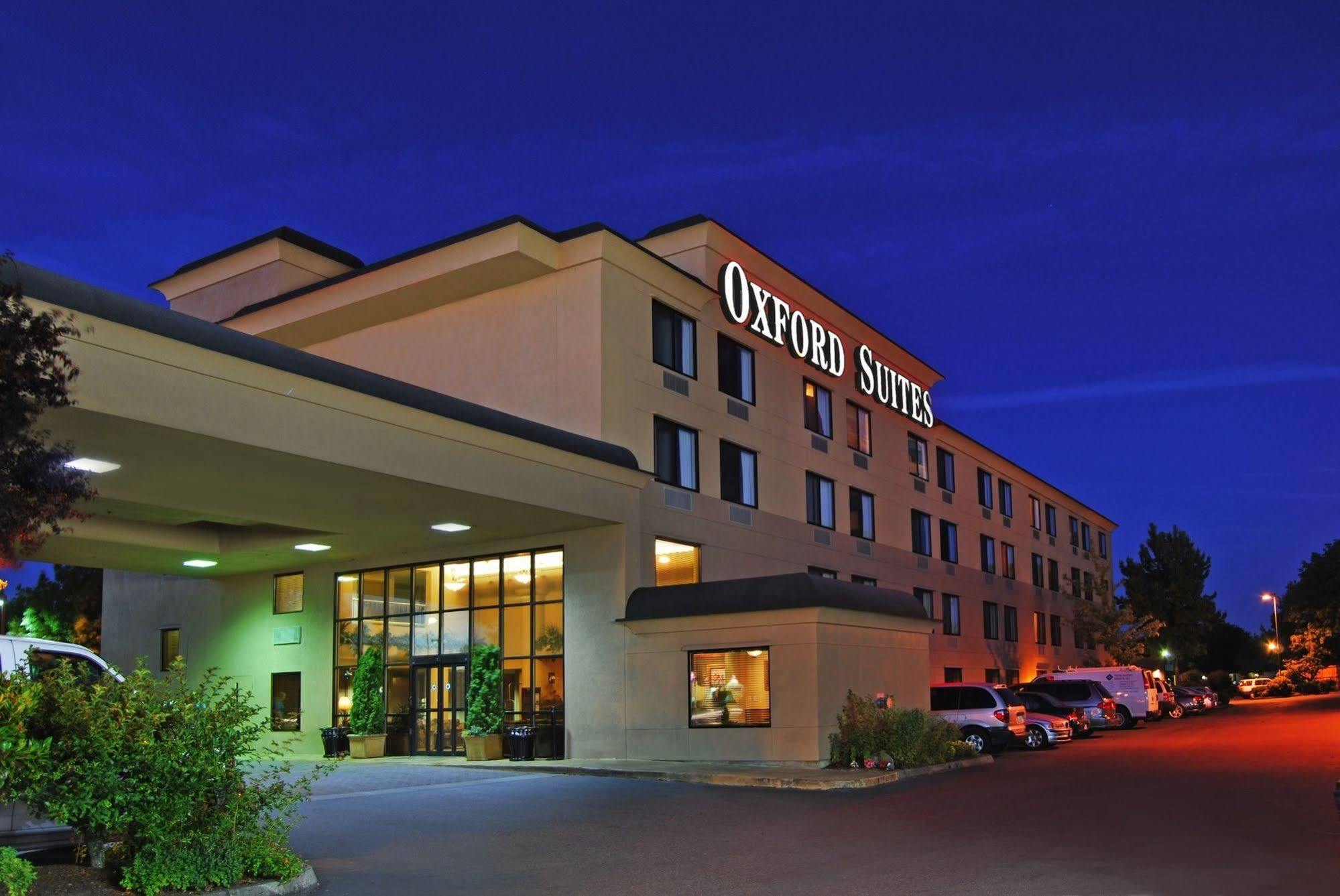 Oxford Suites Portland - Jantzen Beach Exteriör bild